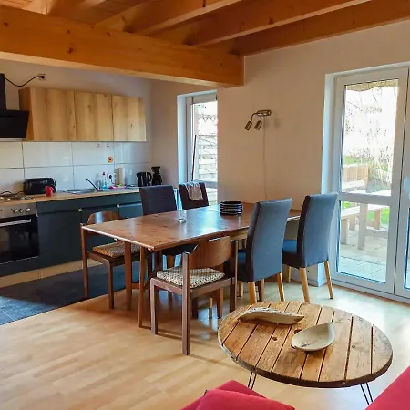 Gruenes Sundchalet Дом отдыха