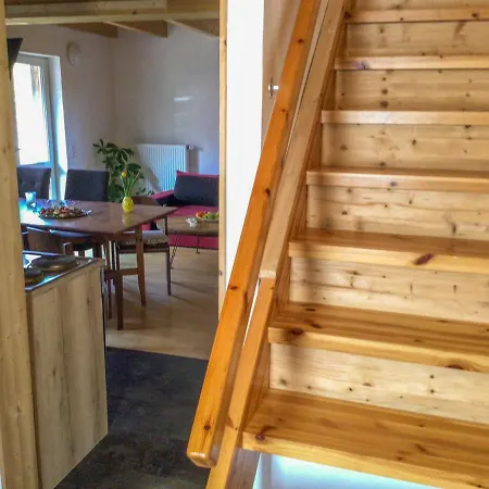 Holiday home Gruenes Sundchalet *